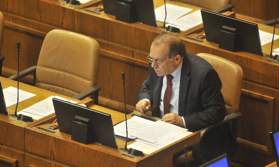 Berger destaca con 100% en ranking de asistencia de la Cámara de Diputados