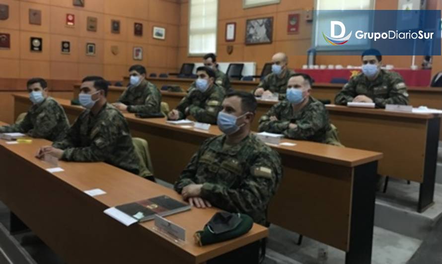 Ejército realizó Seminario Docente de Tropas de Montaña en Valdivia