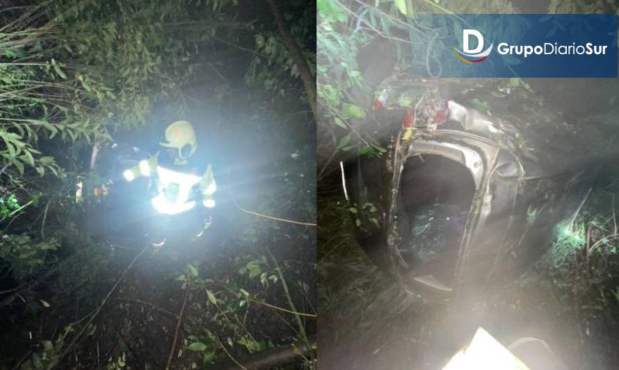 Tres mujeres salvaron ilesas tras caer a una quebrada de 15 metros en Pupunahue