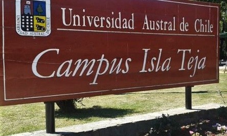 Estudiantes de Ciencias de la UACh piden desvinculación de docente involucrado en acoso sexual