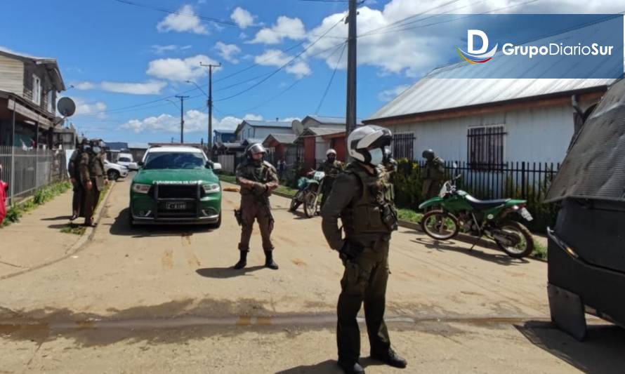 Dos detenidos por robar a un vehículo de Chilexpress en Valdivia