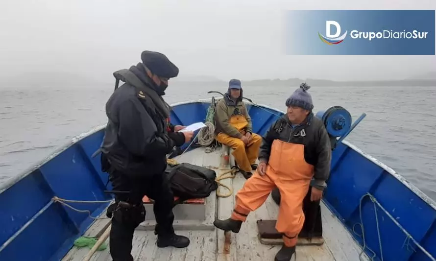 Realizan fiscalizaciones a embarcaciones pesqueras de la costa de Los Ríos