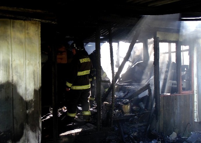 Incendio consumió casa habitación en sector Curalelfu
